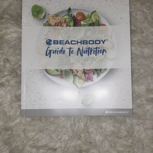 NWOT Beachbody shaker and portion container bundle!! - Picture 3 of 7